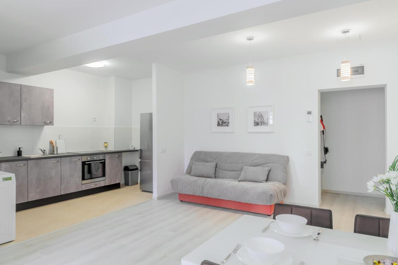 Atlas Unirii: Upscale Flats In The Heart Of Bucharest! Apartment Bucharest